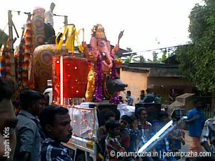 Perumpuzha Chirayadi Mahavishnu Temple Festival