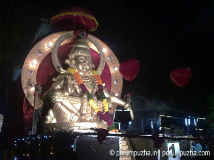 Perumpuzha Thrikkoyikkal Mahavishnu Temple Festival